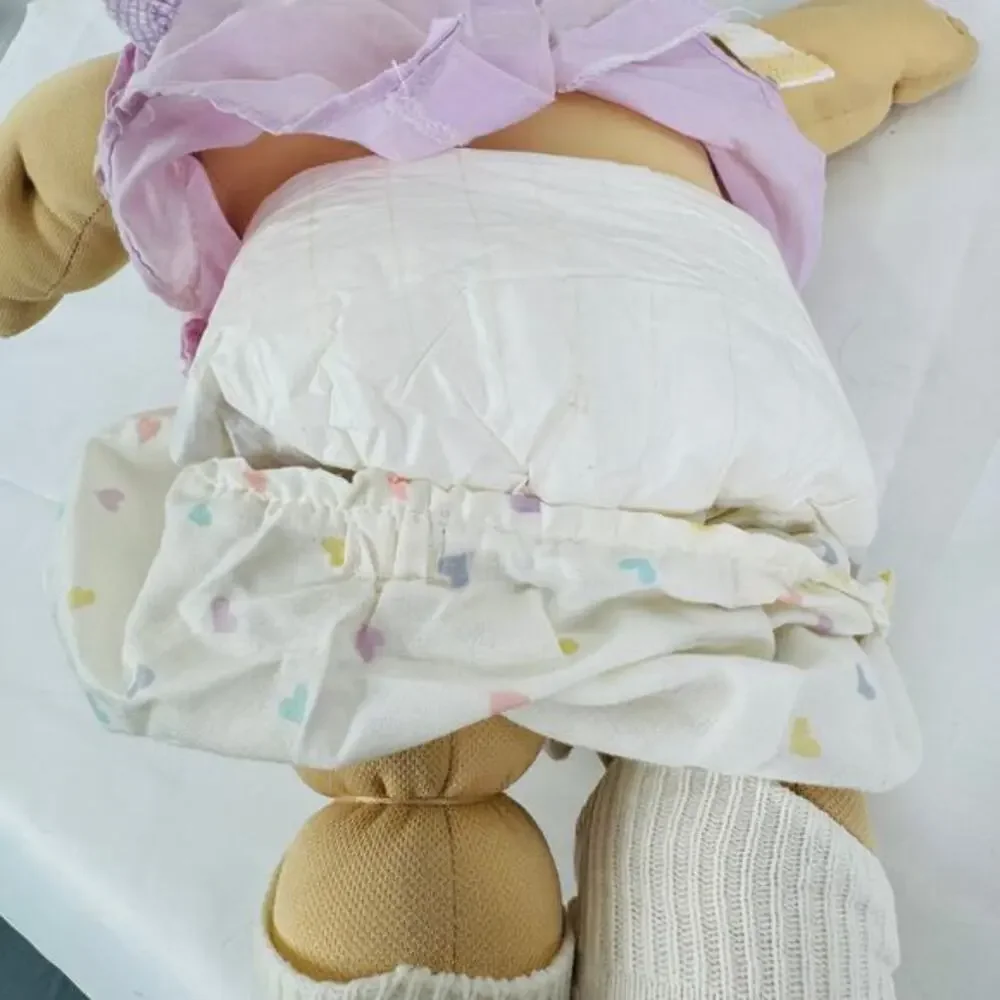 VTG 1985 Coleco Cabbage Patch Kid Preemie Doll Signed Xavier Roberts '85 on butt